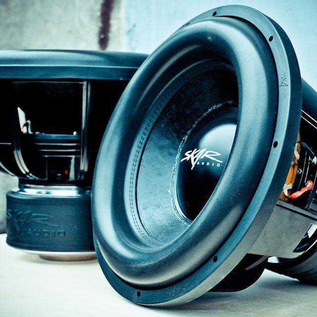 Установка                   сабвуфера