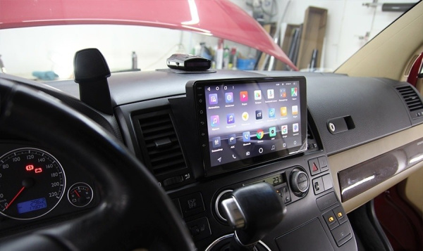 Штатная магнитола Teyes CC2 Plus 3/32 Volkswagen Multivan T5 (2003-2015)