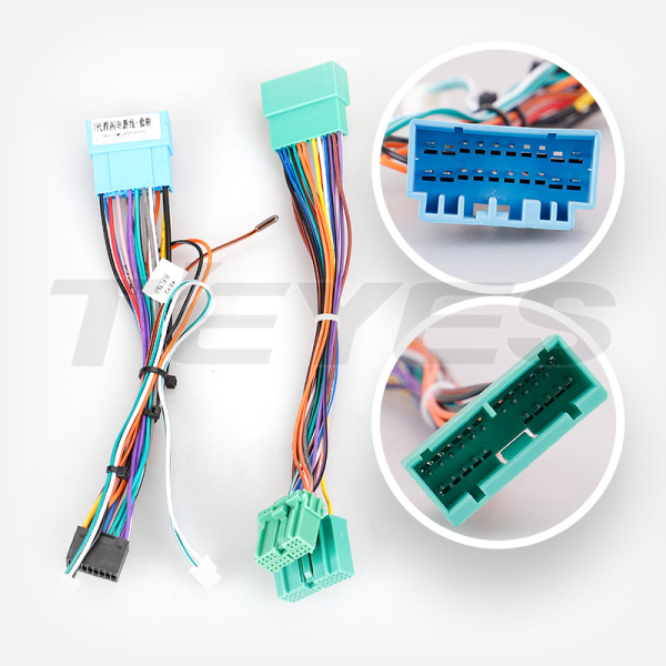 Штатная рамка (без дисплея) Teyes для  Honda Accord 7 CM UC CL  (F2)  2002-2008 (Для экрана 10.2")